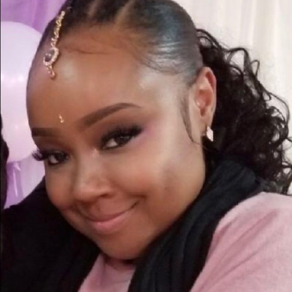 Meet your Posher, Keisha - Picture 4 of 4